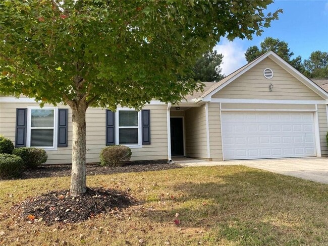 Building Photo - 701 Walnut Woods Dr