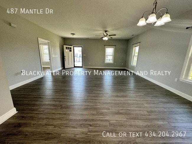 Building Photo - 487 Mantle Dr