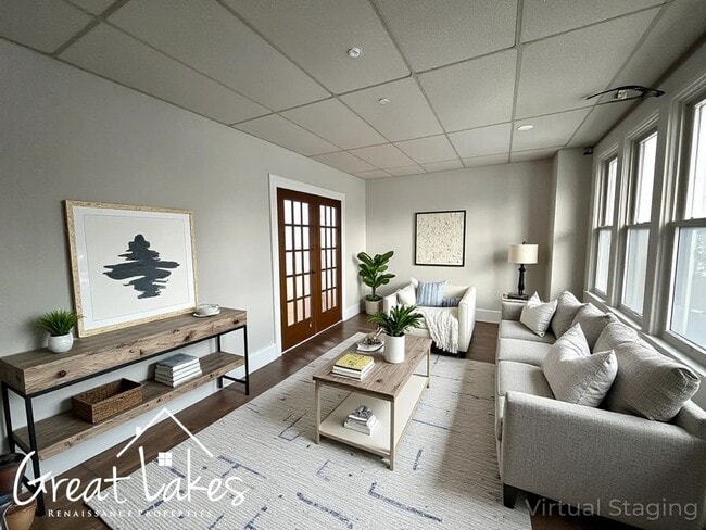 Building Photo - 3827 Trowbridge St