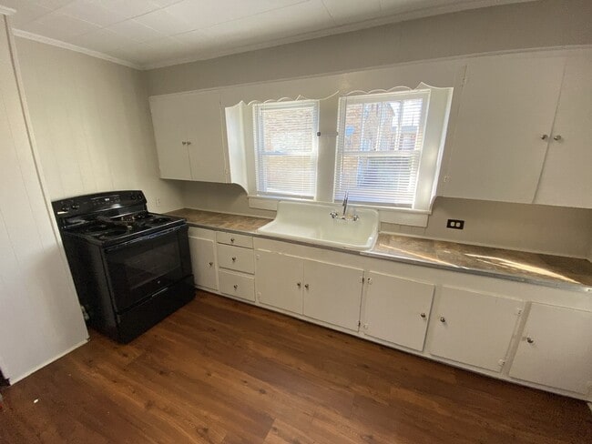 Building Photo - 2bd/1ba House close to Downtown Landis w/ easy acces to Hwy 29