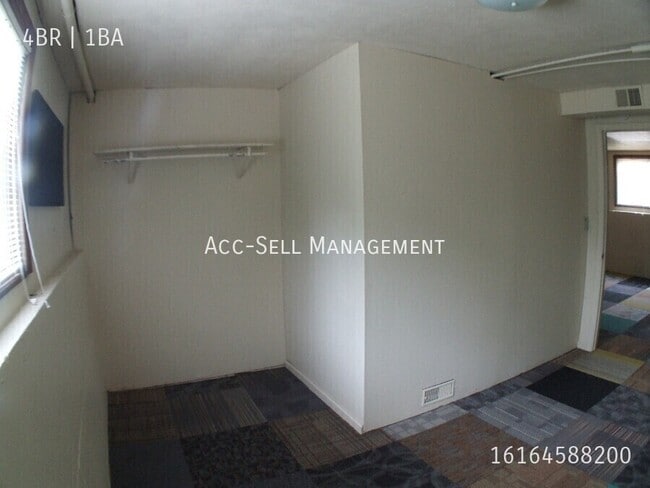 Building Photo - 5227 Rich St