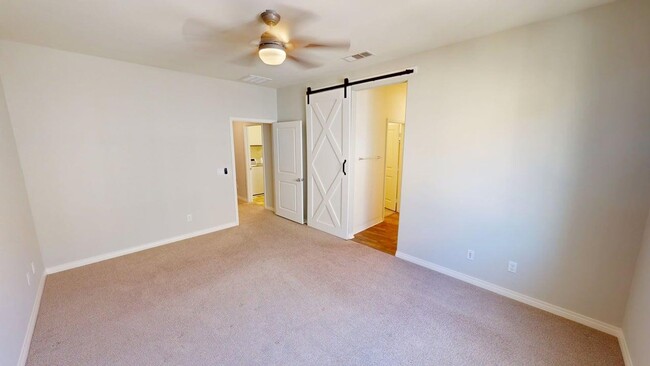 Building Photo - Move In Special - $1000 off first month's rent with a year lease with a January move in