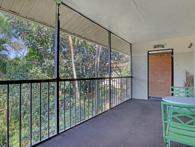 Building Photo - 6552 Chasewood Dr