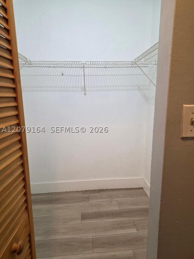Building Photo - 15425 SW 74th Cir Ct