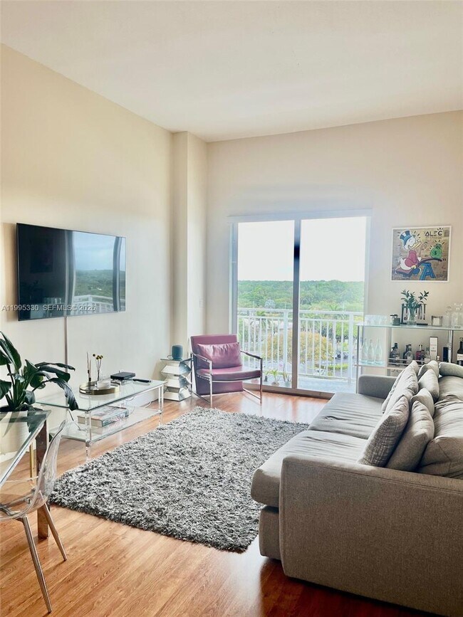 Building Photo - 7280 SW 90th St