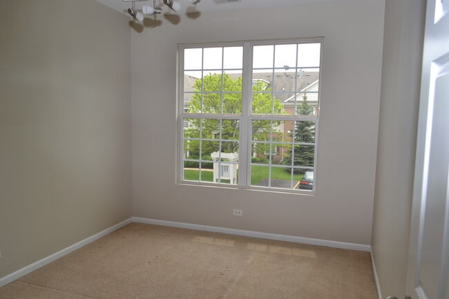 Building Photo - 10225 Camden Ln