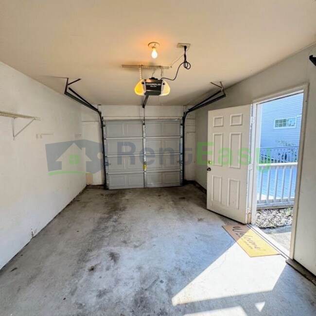 Building Photo - 2258 New Kent Ct
