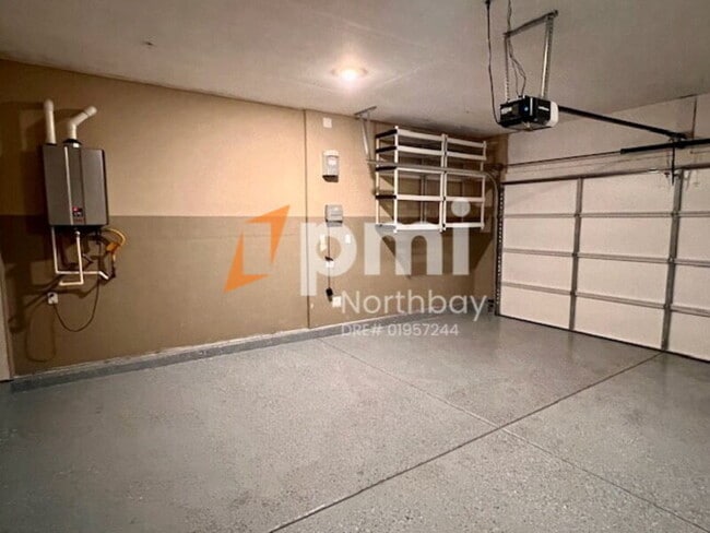 Building Photo - 1476 Descanso Ln