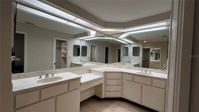 Building Photo - 8625 Vista Shores Ct