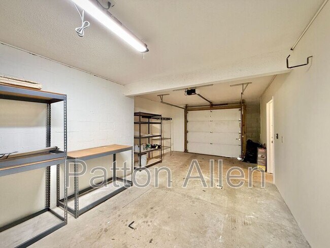 Building Photo - 6 Providence Rd