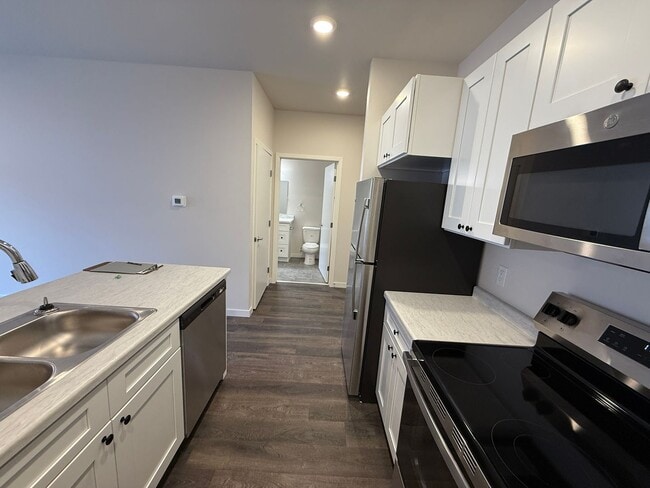 Building Photo - Northern Point Apartments