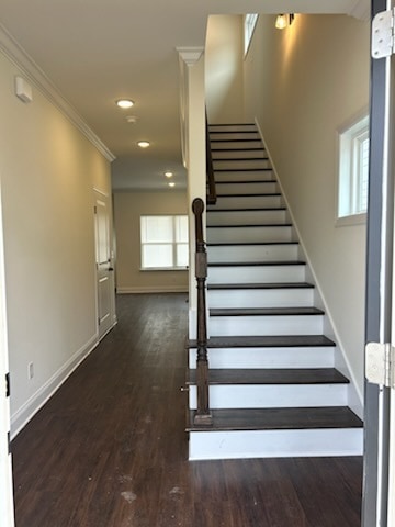 Building Photo - 5546 Stream Ln