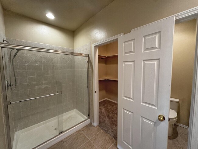 Building Photo - 4629 Spanish Sun Ave NE