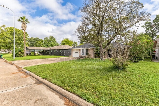 Building Photo - 6319 Hopper Rd