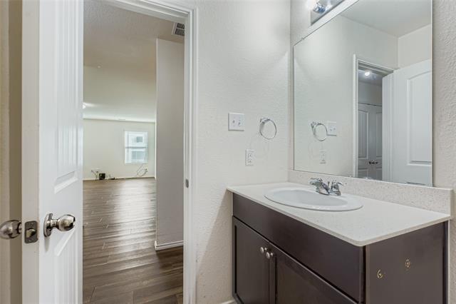 Building Photo - 9243 Marilyn Pl