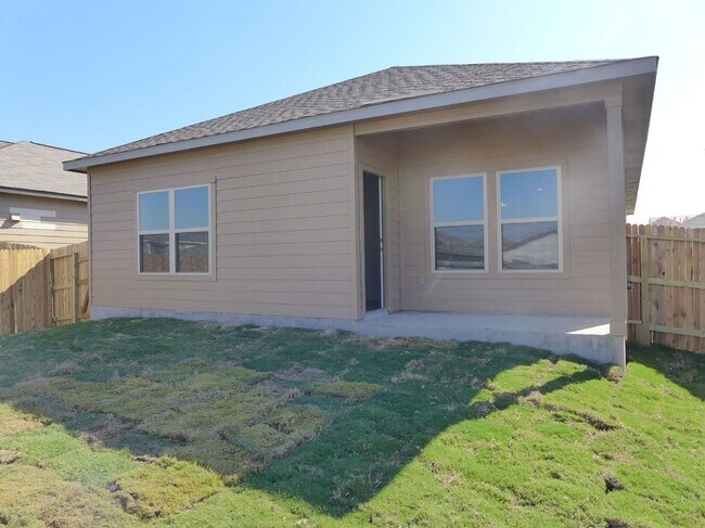 Building Photo - 10807 Fox Trot Way