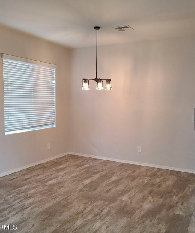Building Photo - 44425 W Oster Dr