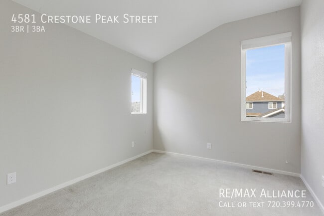 Building Photo - 4581 Crestone Peak St