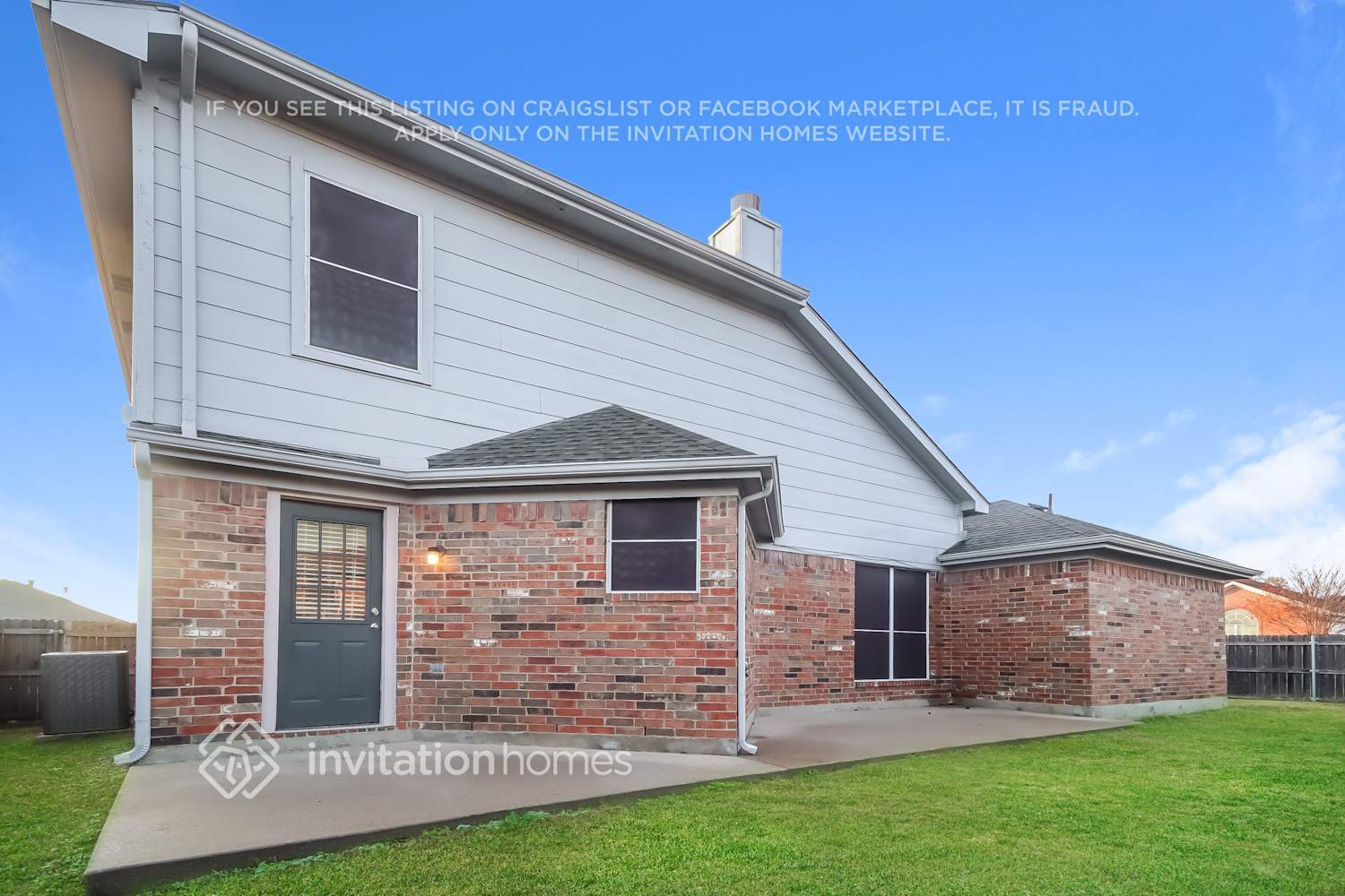 Building Photo - 1912 St Nevis Dr