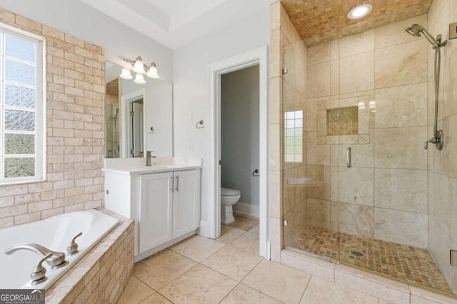 Building Photo - 850 Ormewood Ave SE