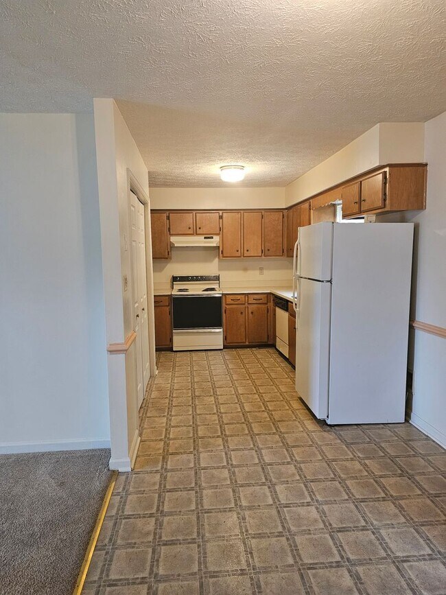 Building Photo - 2 Langille Ct