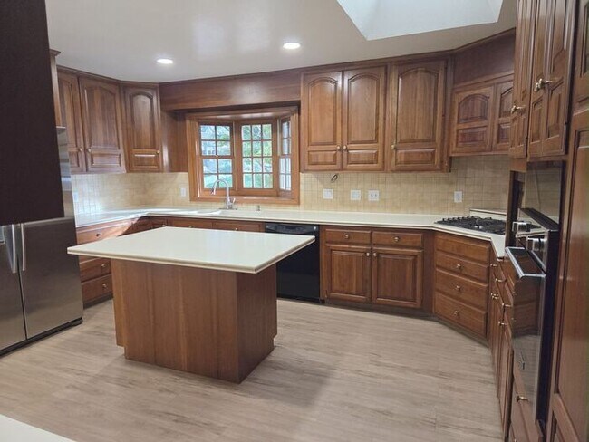 Building Photo - Single Level Alamo Rental near Roundhill G...