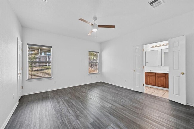 Building Photo - 9206 Brents Elm Dr