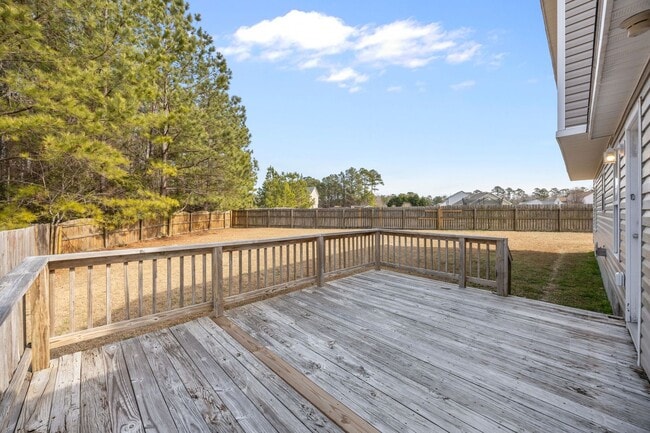 Building Photo - Welcome to Brookstone Crossing!