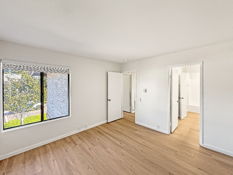 Building Photo - 4360 Vision Dr