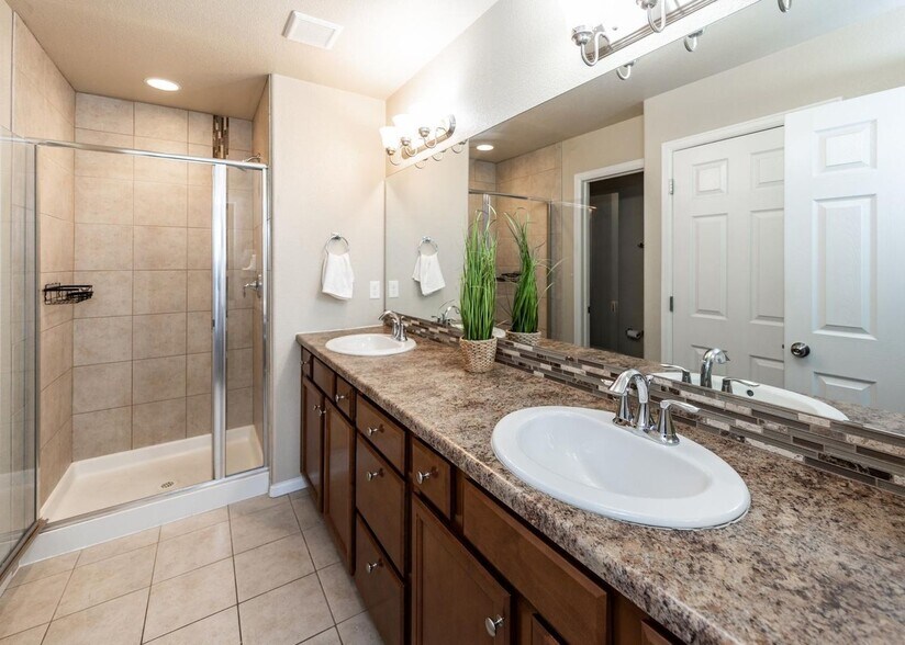 Building Photo - 1441 Kempton Alley