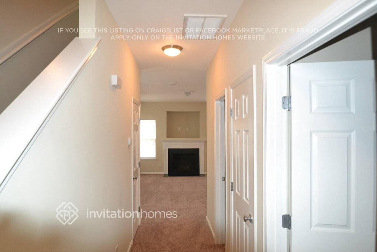 Building Photo - 5031 Rainmaker Dr