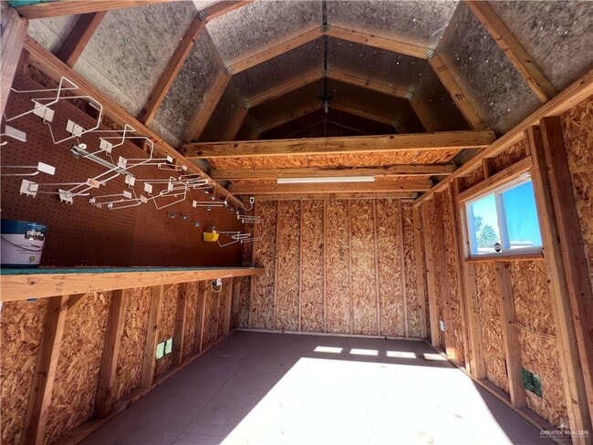 Building Photo - 5016 Escondido Pass