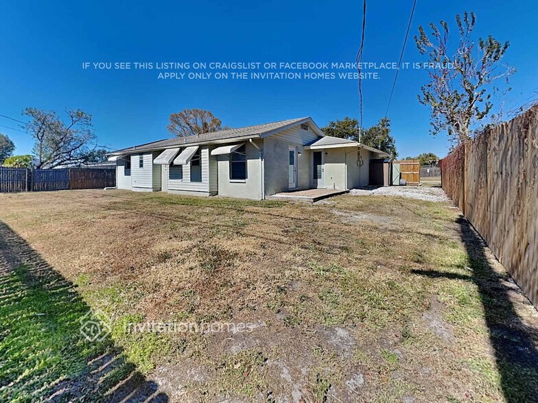 Building Photo - 311 48th St Ct W