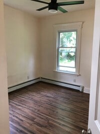 Building Photo - 41LA