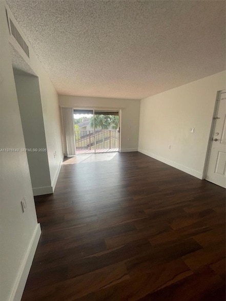 Building Photo - 1251 Benoist Farms Rd