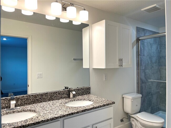 Building Photo - 6391 Brant Bay Blvd