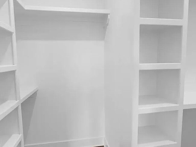 Building Photo - 4318 Woods St