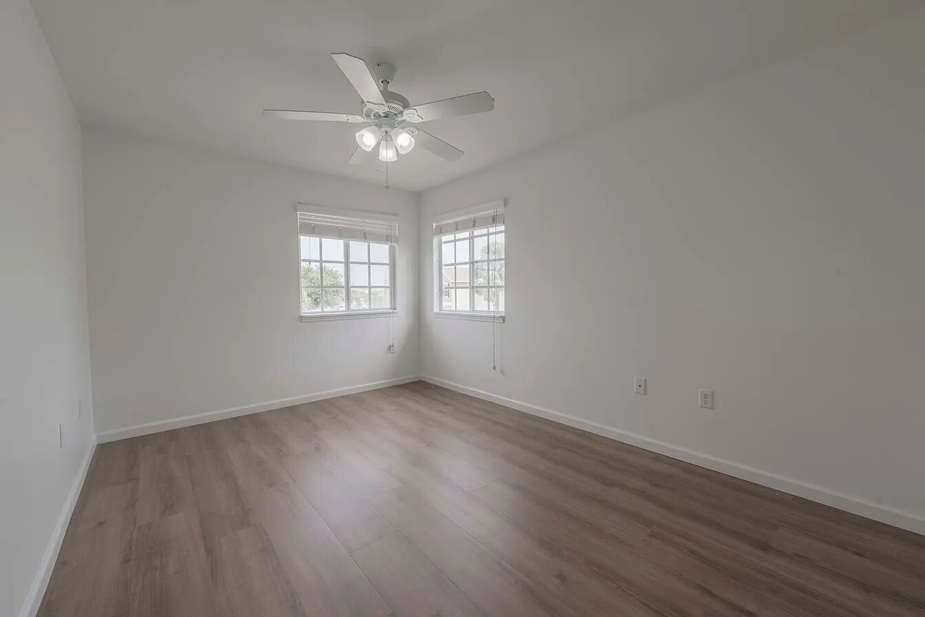 Building Photo - 3701 Titanic Cir