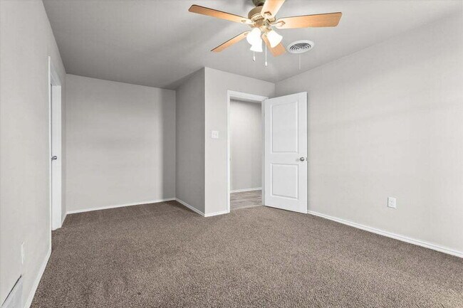 Building Photo - Extra spacious brick home in New Home, TX