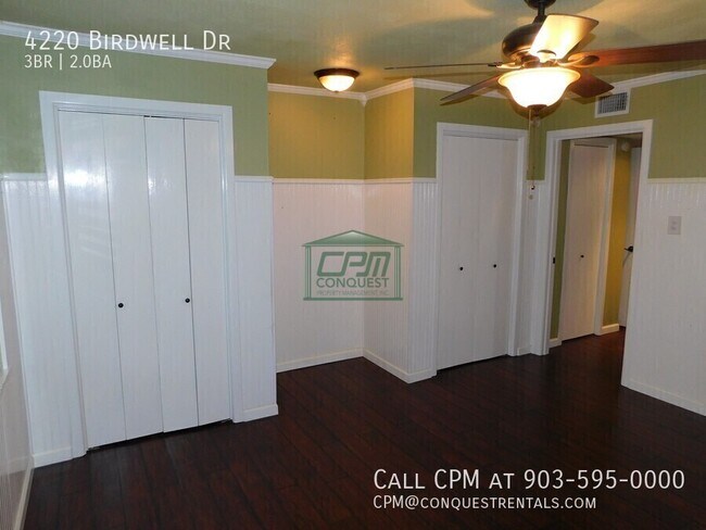 Building Photo - 4220 Birdwell Dr