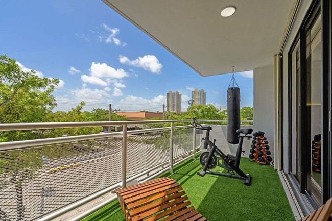 Building Photo - 468 Golden Isles Dr