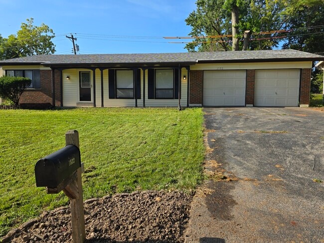 Primary Photo - 1532 Surf Side Dr