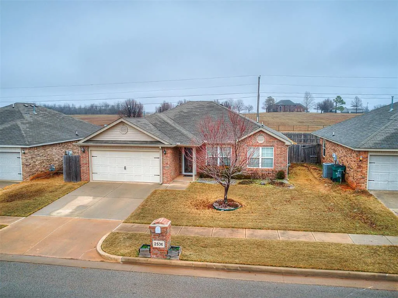 Building Photo - 2536 Canyon Creek Dr
