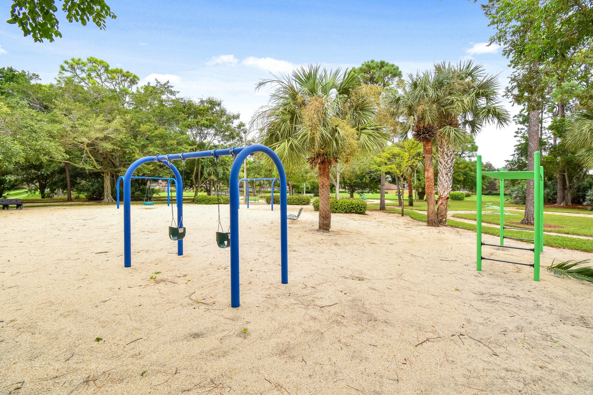 Building Photo - 2309 23rd Ln