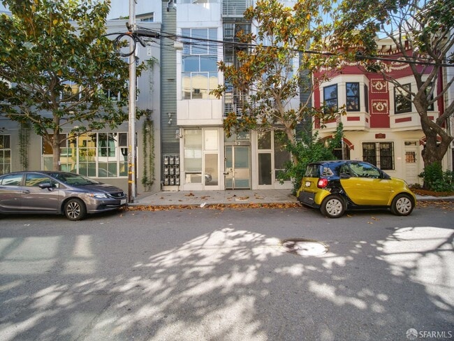 Building Photo - 52 Rausch St