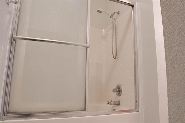 Building Photo - 7108 Park Creek Cir W