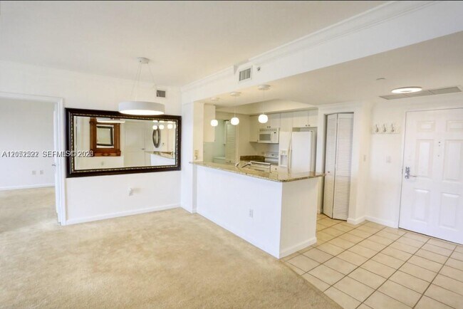 Building Photo - 19501 W Country Club Dr