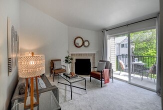 Building Photo - 2bd/1ba Kirkland Condo