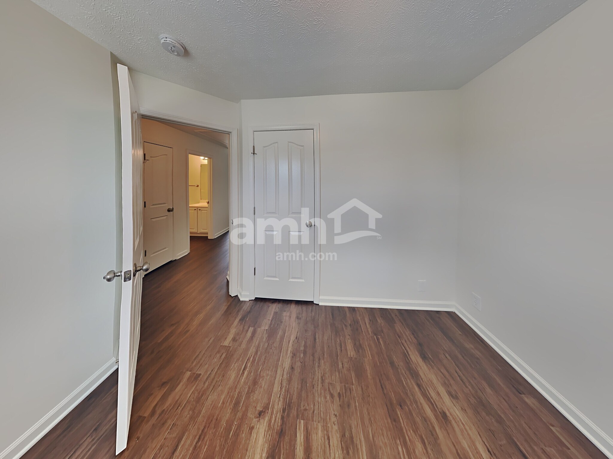 Building Photo - 7460 Maggie Dr