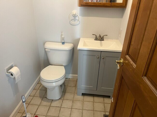 Building Photo - 1828 Marriott Ln